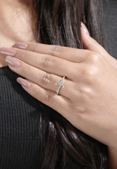 Triangular Cluster Diamond Ring with Dual-Tone Design